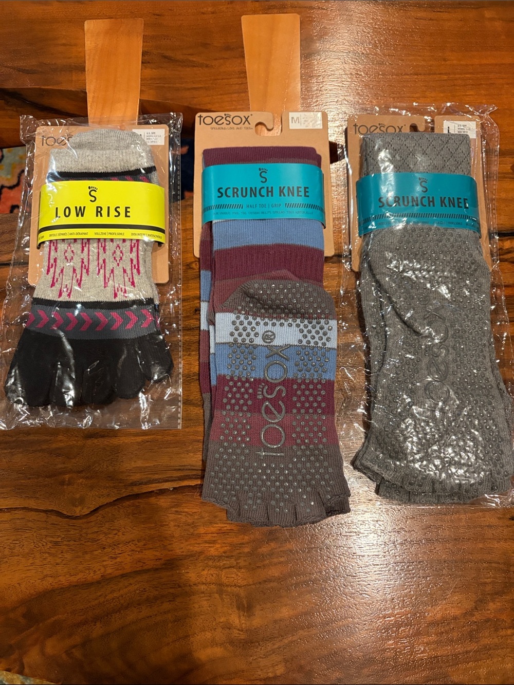New Bundle of 3 Pairs ToeSox Grip Knee Socks & Low Rise Medium Large Pilates